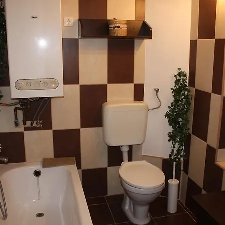 Daire Belvaros Anna-kuti Apartman *