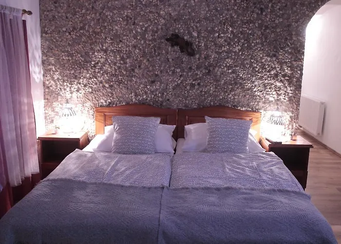 Belvaros Anna-kuti Apartman